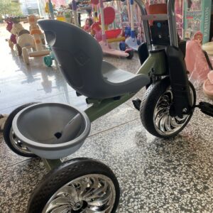 🚲 Tricycle Enfant Sport – Confort, Stabilité et Sécurité